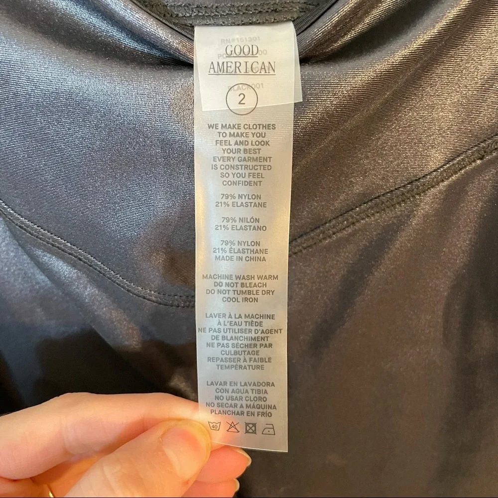 Good American Liquid Cross Over Faux Leather Leggings Black NWT 2 High Rise - Picture 3 of 7